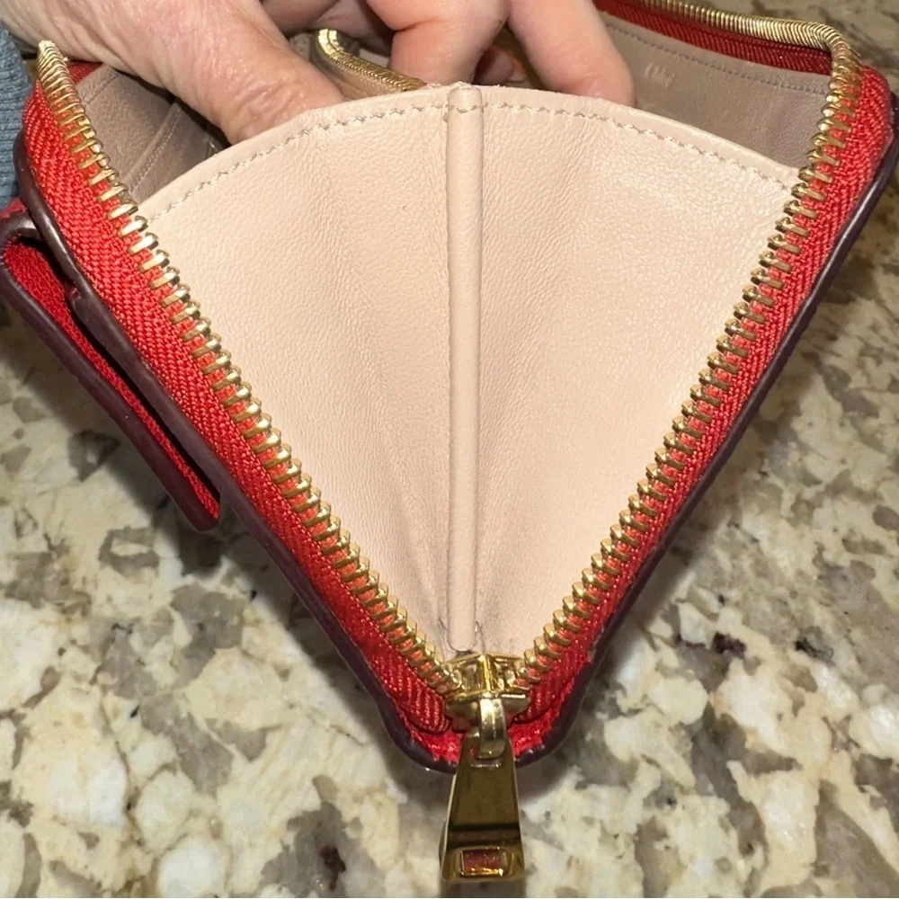 Classic Chloé Red Leather Front Pocket Continental Zip @ Wallet Gold Hardware